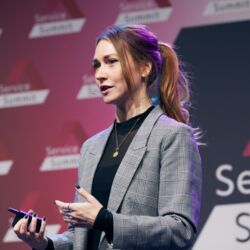Sarah Rojewski - KI-Influencerin und LinkedIn Top Voice